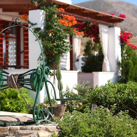 9 Muses - Paros Aparthotel Exteriör bild