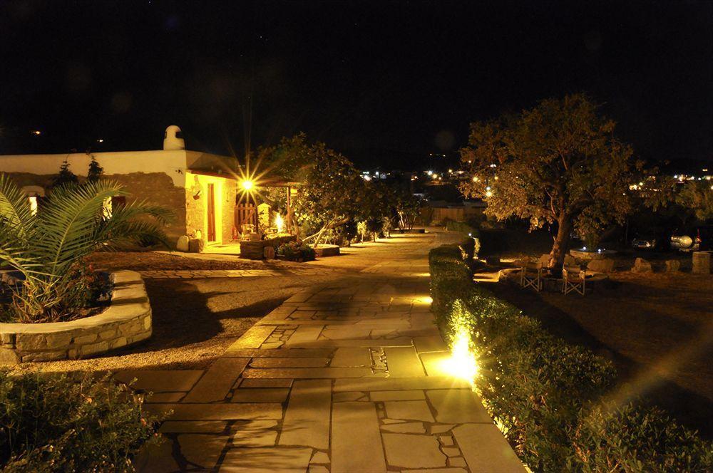 9 Muses - Paros Aparthotel Exteriör bild
