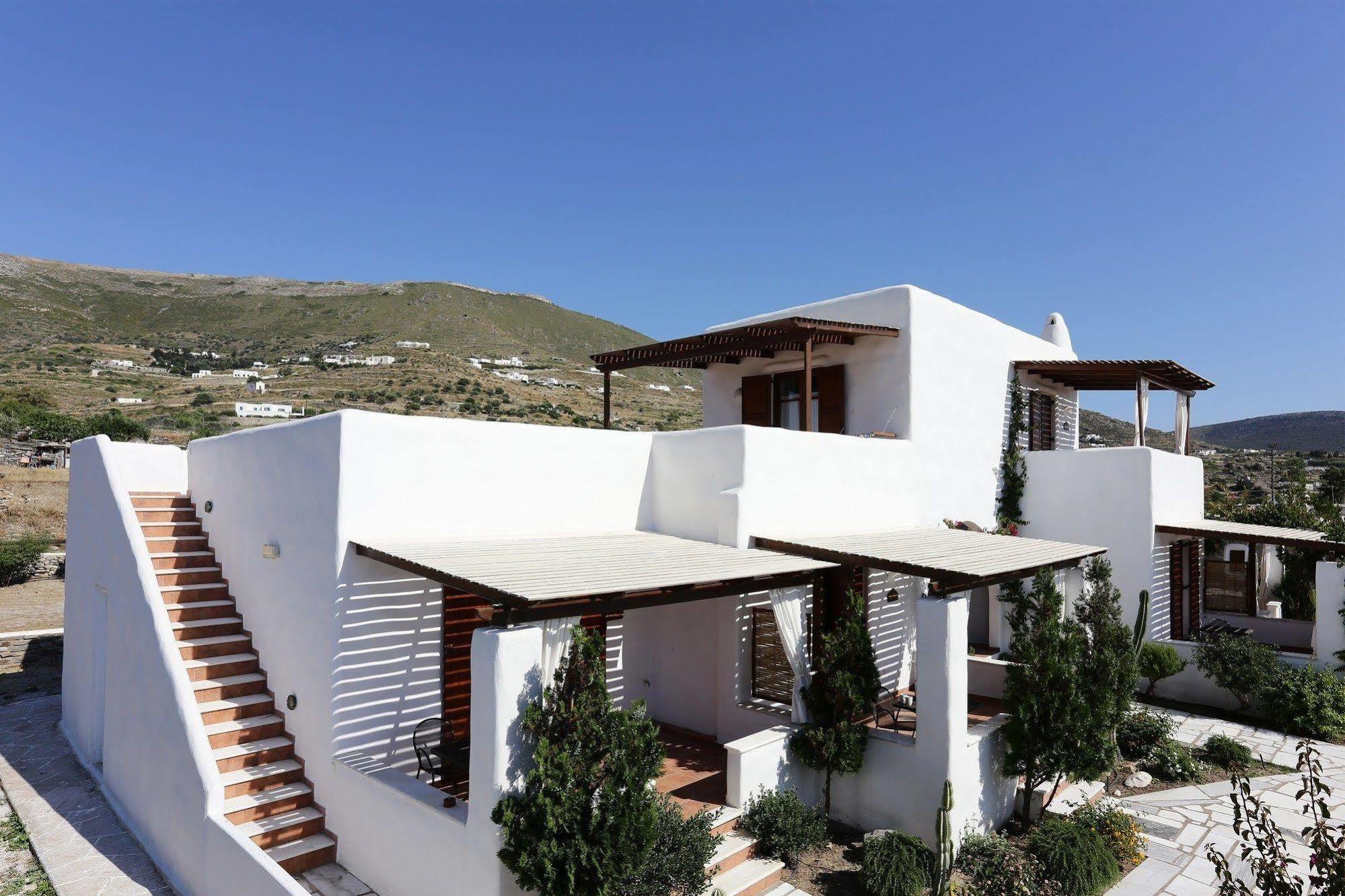 9 Muses - Paros Aparthotel Exteriör bild